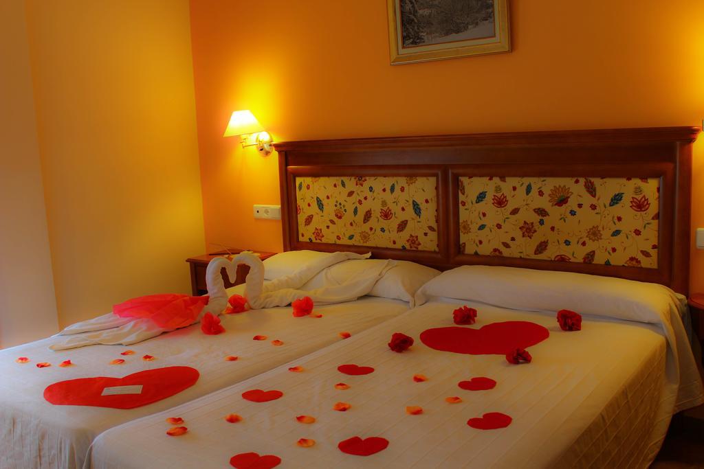 Hotel Balneario Parque De Cazorla Arroyo Frio Luaran gambar