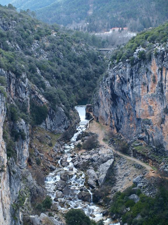 Hotel Balneario Parque De Cazorla Arroyo Frio Luaran gambar