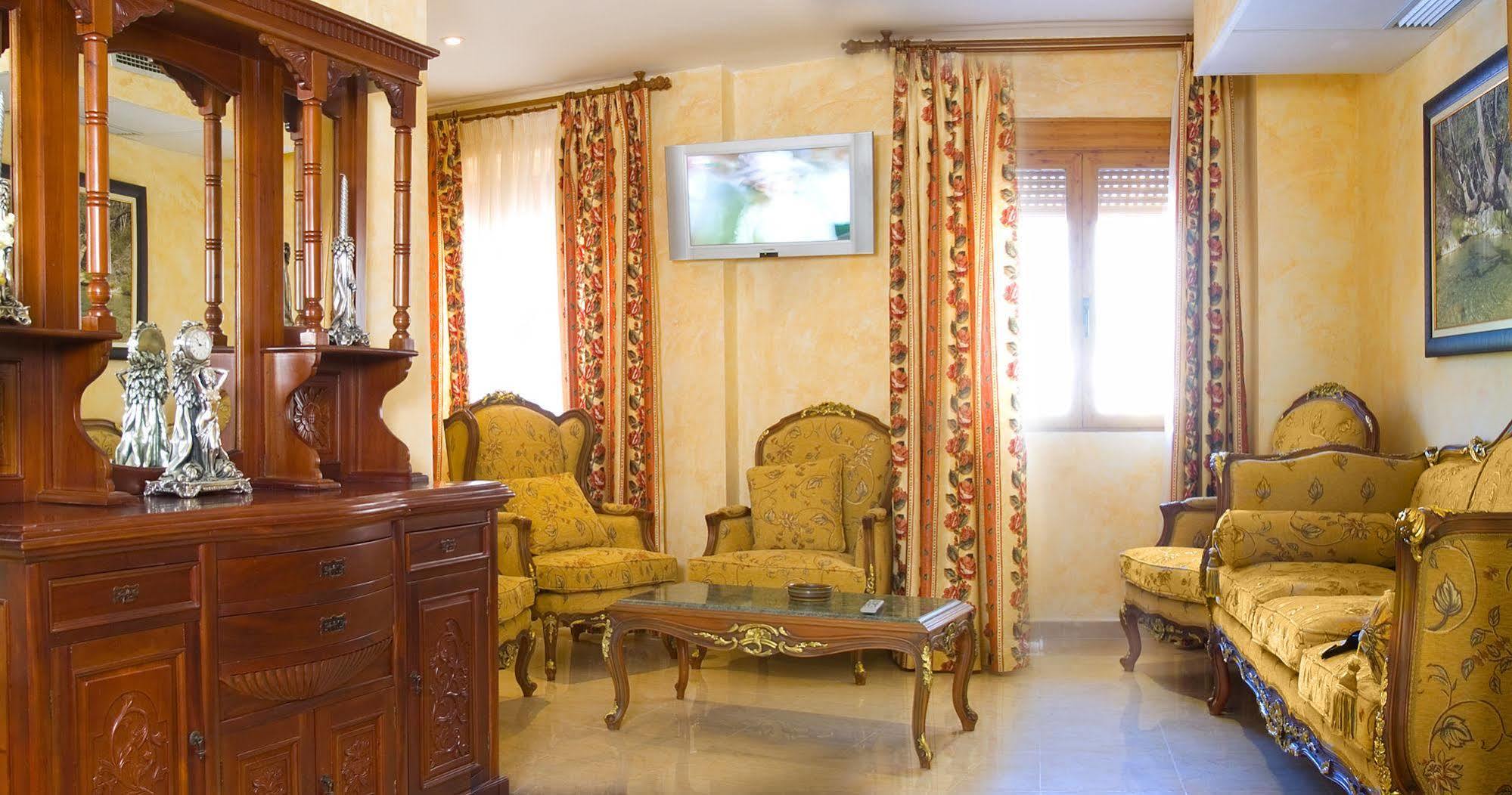 Hotel Balneario Parque De Cazorla Arroyo Frio Luaran gambar