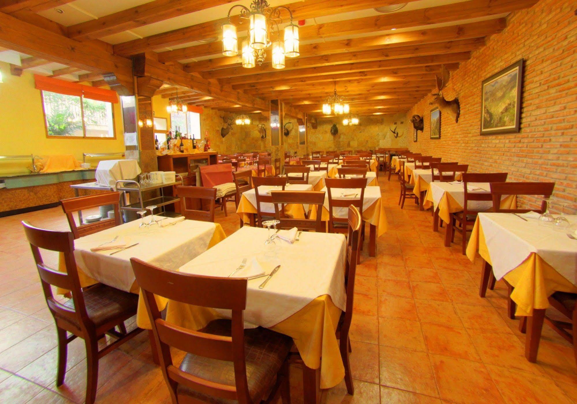 Hotel Balneario Parque De Cazorla Arroyo Frio Luaran gambar
